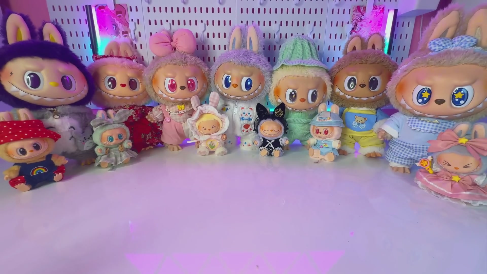 Labubu Fashion Group Photo @Ohlico