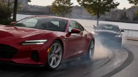 Two Cars, One Chase — Kling 4.0